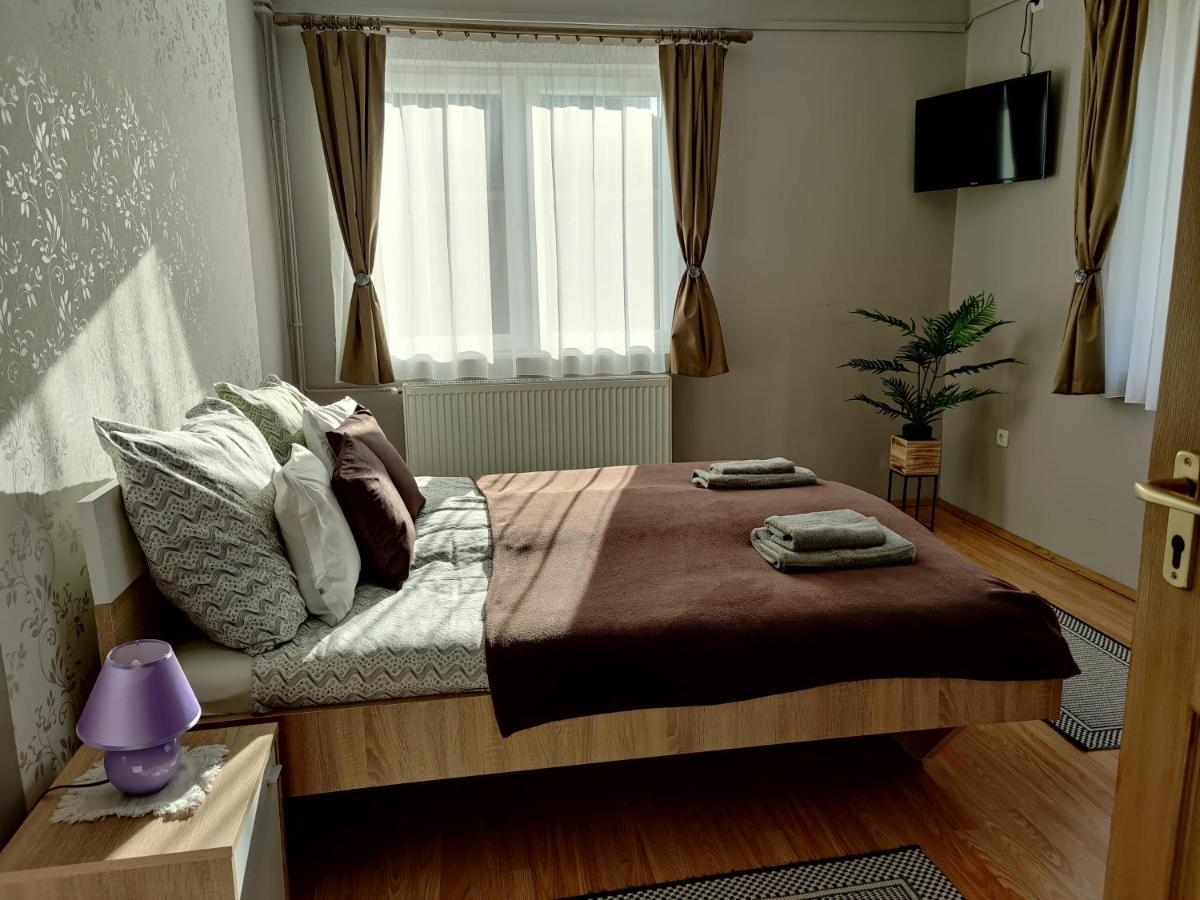 Katalin Apartmanhaz Mişcolţ Exterior foto