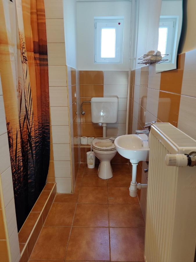 Katalin Apartmanhaz Mişcolţ Exterior foto