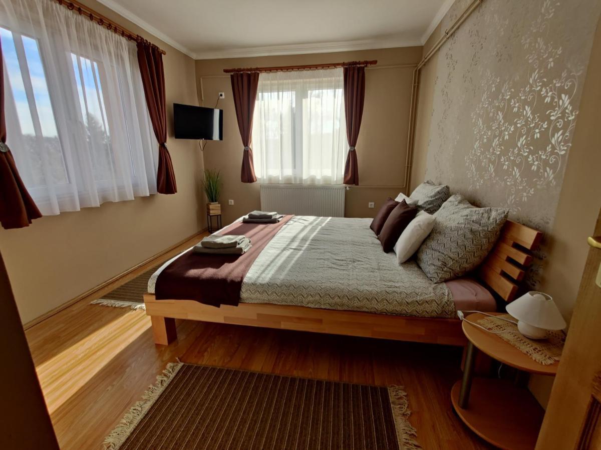 Katalin Apartmanhaz Mişcolţ Exterior foto